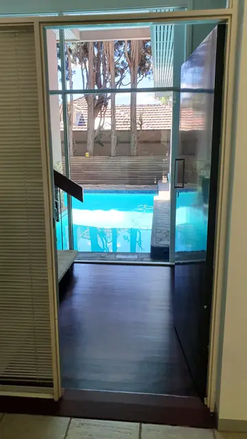 Entrance at Toorak Luxury Living